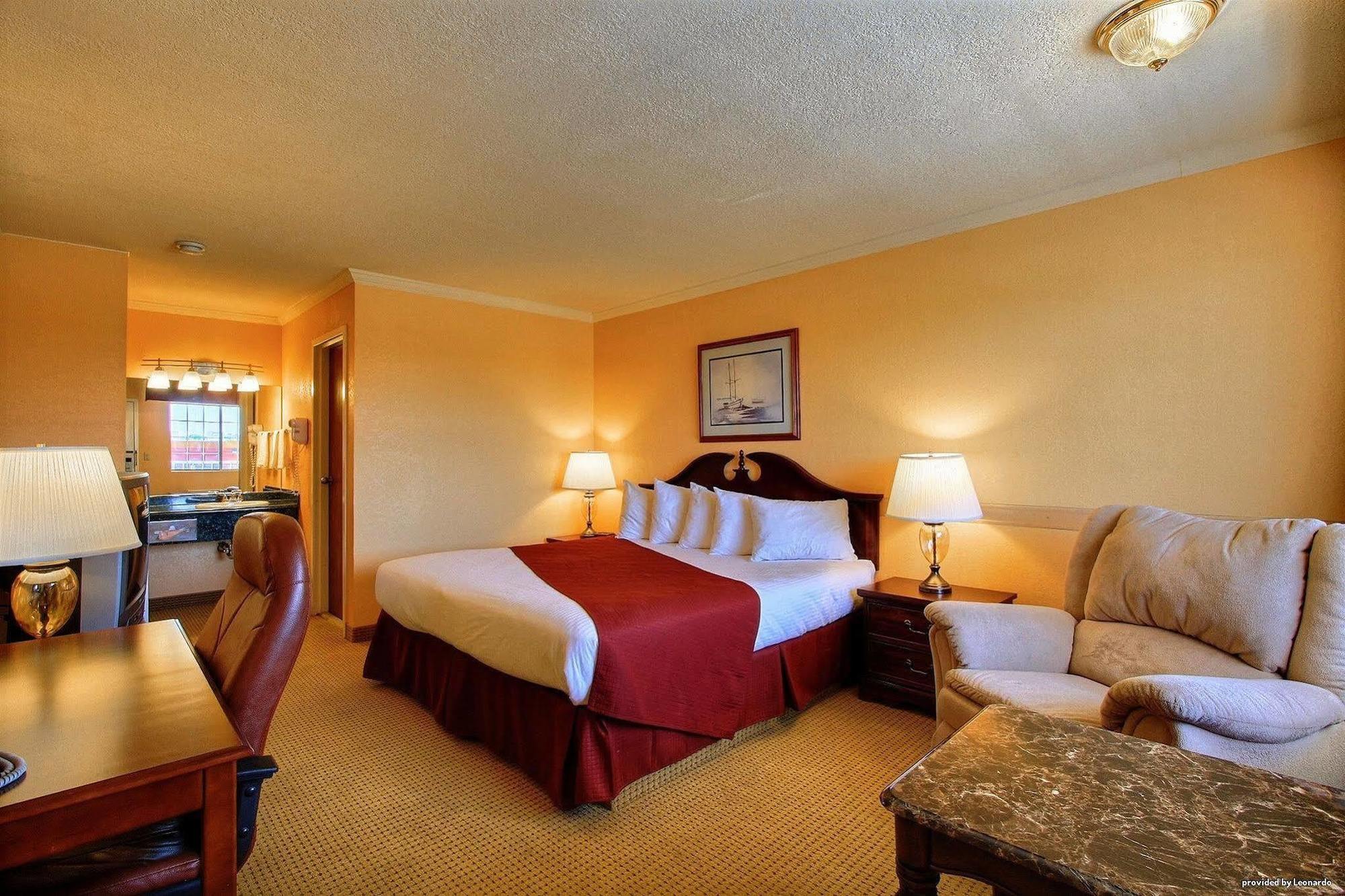 Days Inn By Wyndham Whitmore Lake Eksteriør billede